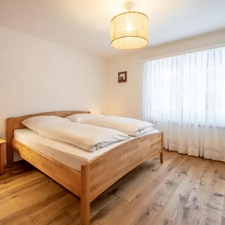 Homes - Val Signina 7-12 * Laax