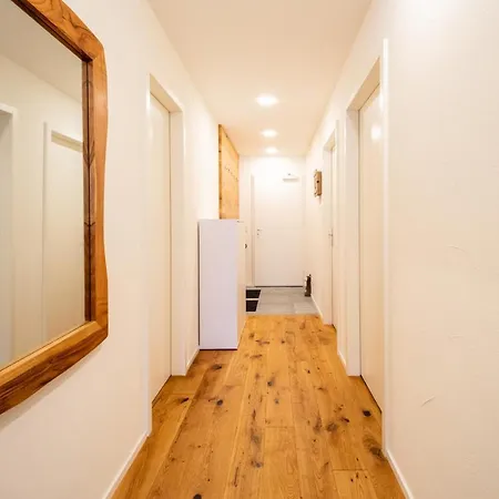 Daire Homes - Val Signina 7-12 Laax